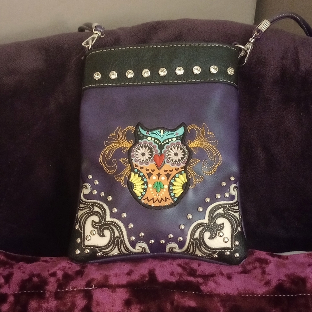 Shoulder bag